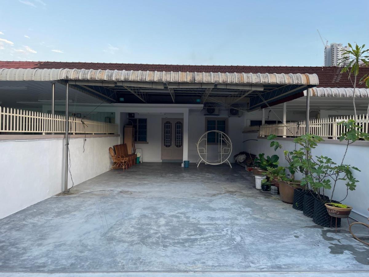 Jace Homestay 解思民宿 Ayer Itam Exterior photo